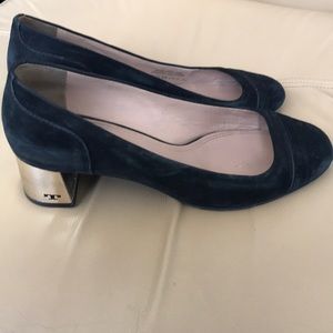 Tory Burch Evelyn block heel pump